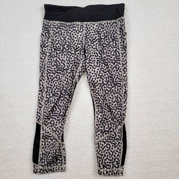 LULULEMON Pace Rival Crop Luxtreme Ace Spot Grain Black Mesh Cheetah Leopard 8 - Picture 1 of 9